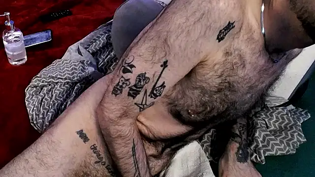 Girthywhereitmatters live sex cam