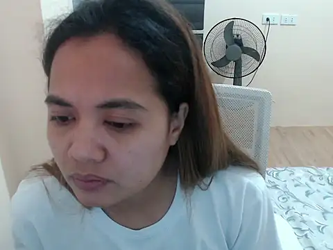 xTheLastVIRGINx live sex cam