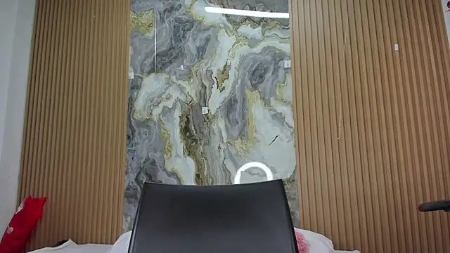 Lili_16 live sex cam