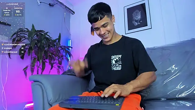 Rob_saenz_ live sex cam