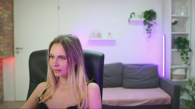 catecrago_'s cam snapshot