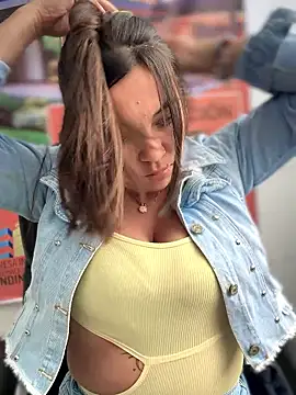 LIZ-06_ live sex cam