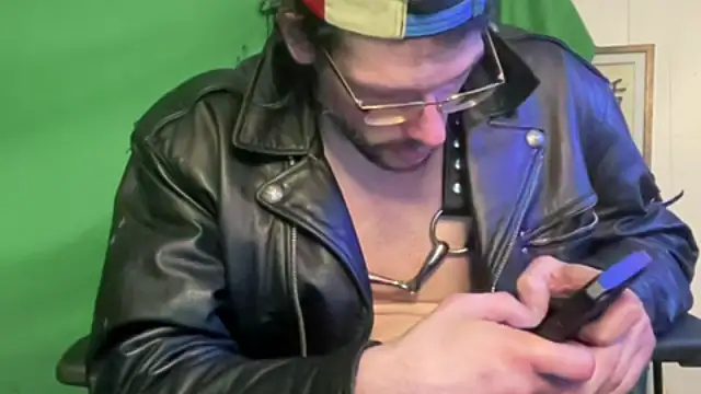 MasterDaddyCool's cam snapshot