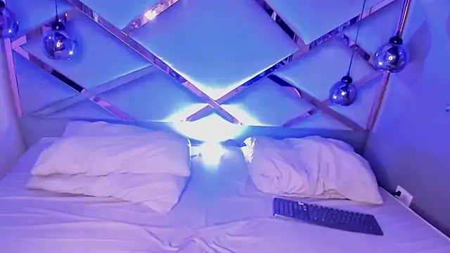 OliIverr22 live sex cam