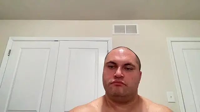 SluggishChase99's cam snapshot