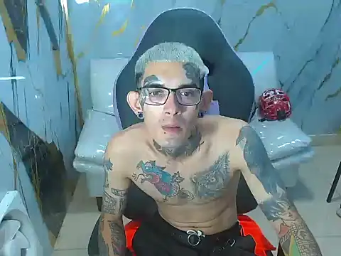 Boy_tatto77's cam snapshot