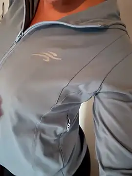 Talia_Bonet live sex cam