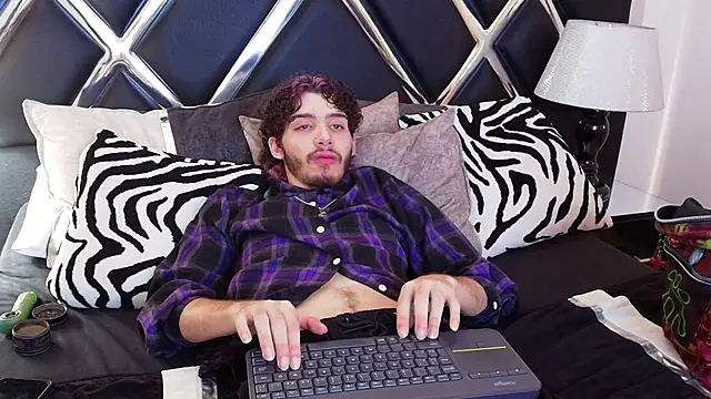 JojoBraando live sex cam