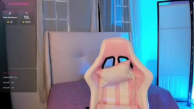 alaia_greyy live sex cam