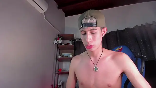 NovaaWheler live sex cam