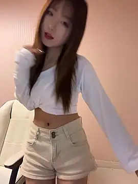 xiaoting_a's cam snapshot