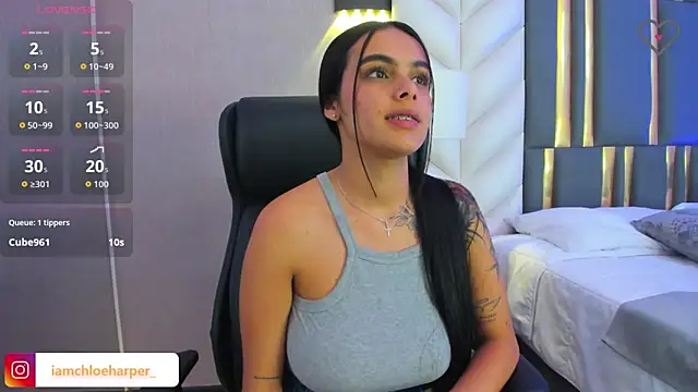 ChloeHarper_ live sex cam