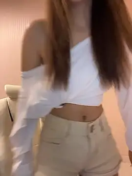 xiaoting_a's cam snapshot