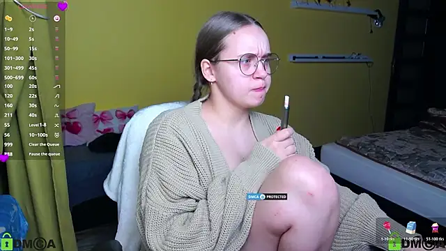 Lilysweet13's cam snapshot