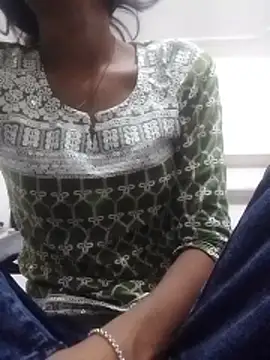 Isha_kumari_69 live sex cam