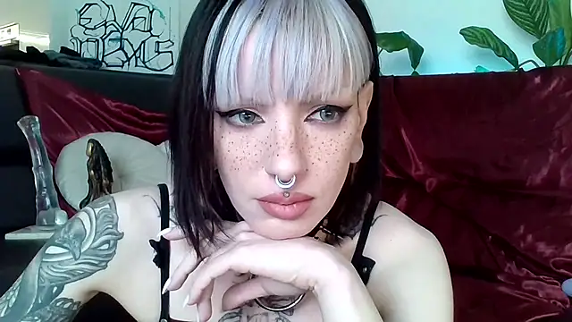 eva_nexus live sex cam