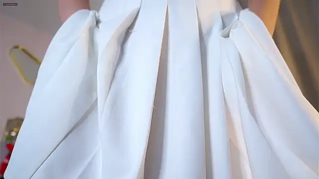 SunnivaCovil live sex cam