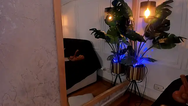 Dafne_Hillss's cam snapshot