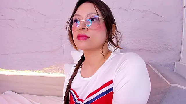 lanna_18_ live sex cam