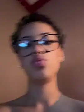 jojosbizarrelyf's cam snapshot