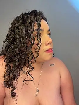 krisstenSantos live sex cam