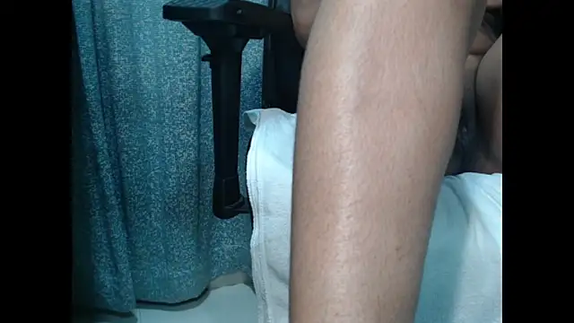 CuteRhea69 live sex cam