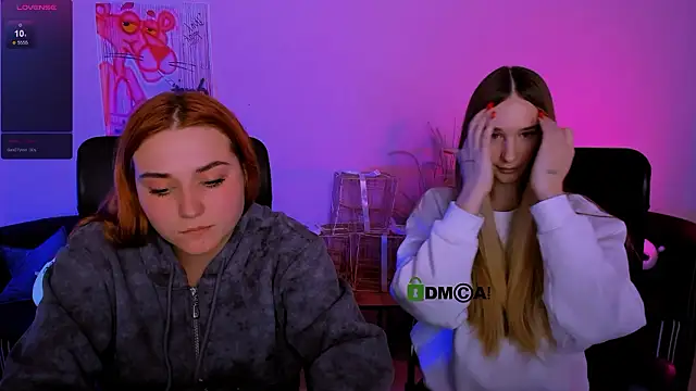 casey_meow_'s cam snapshot