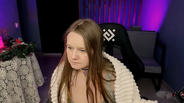 auroranelson's cam snapshot