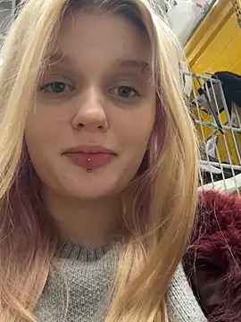 ann_ewu's cam snapshot