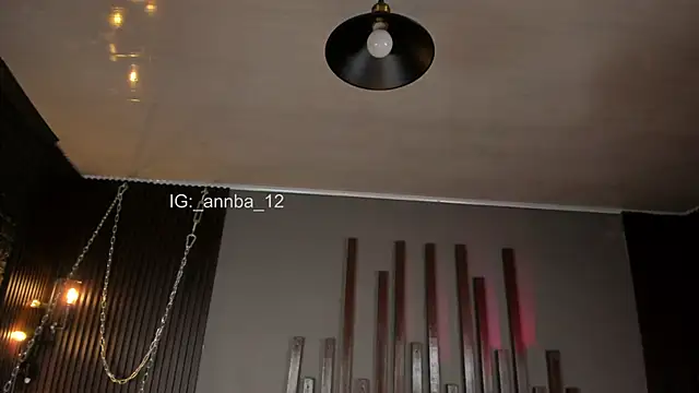 annie_barozzi's cam snapshot