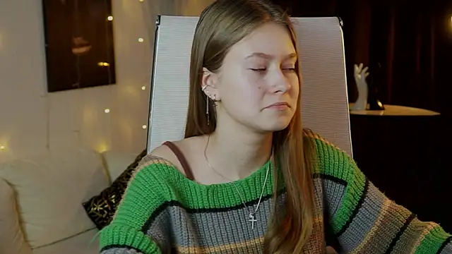 EveMundie live sex cam