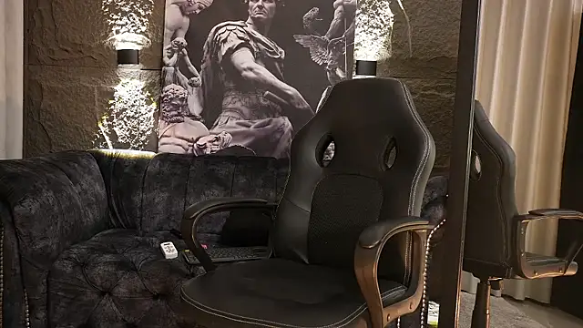 DannSaenz live sex cam