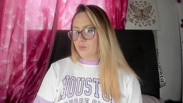 miss_julietaa live sex cam