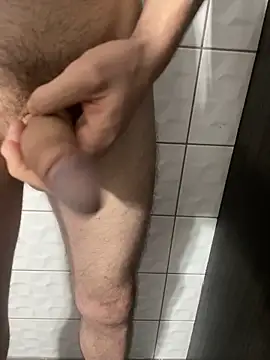 GreekDaddyNickOfficial's cam snapshot