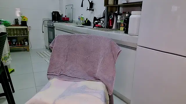 AnyStrewing's cam snapshot