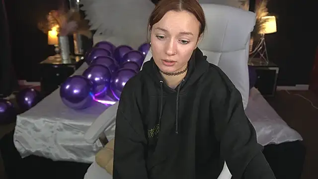 FoxyMayy's cam snapshot