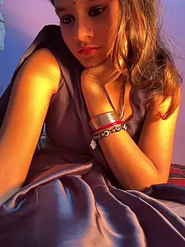 Hot_Mayra_ live sex cam