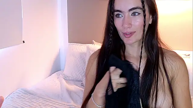 kloe_coper's cam snapshot