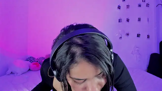 sofilunita's cam snapshot