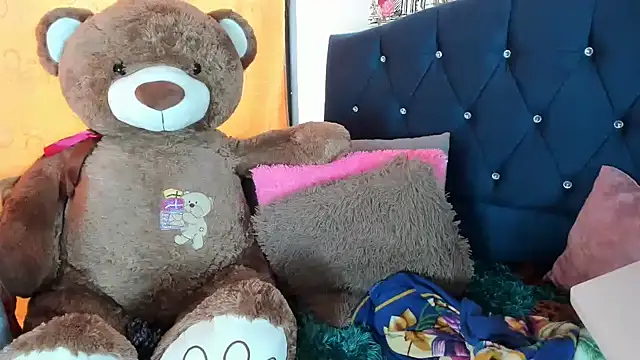 thamara226 live sex cam