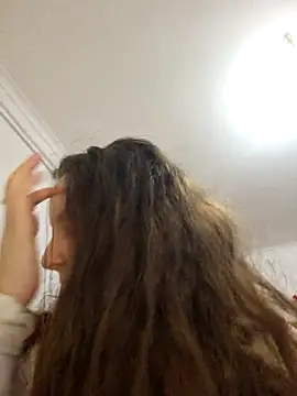 LineaDemie's cam snapshot