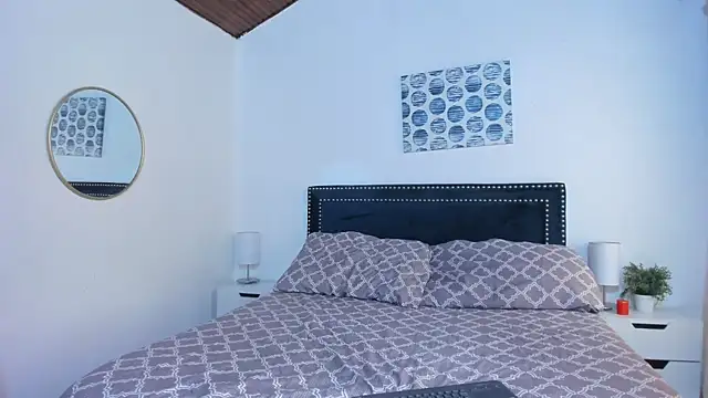 ZulyMichels live sex cam