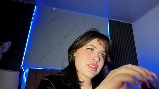 HoneyBonny_'s cam snapshot