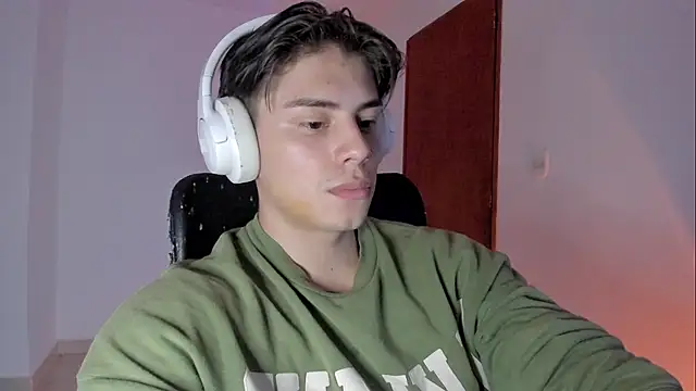 Giordano_Russo's cam snapshot