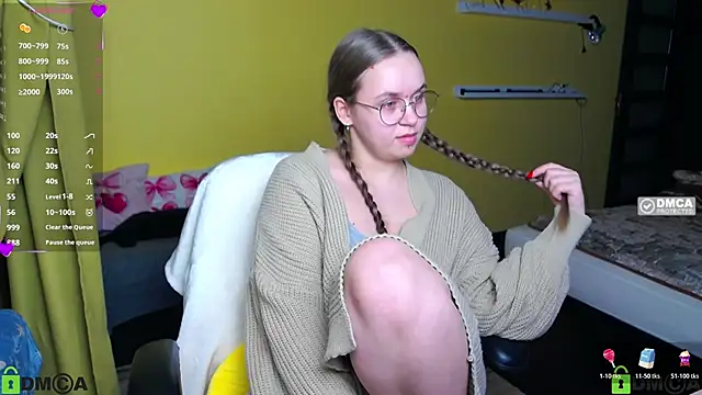 Lilysweet13's cam snapshot