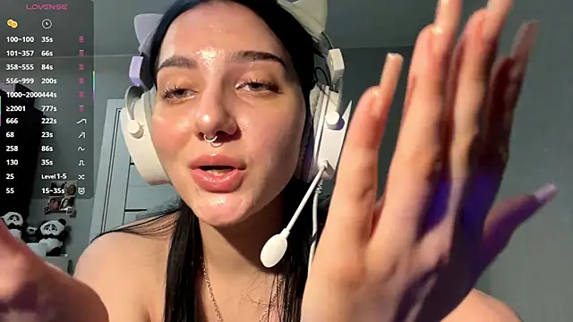 TomiRodenberg's cam snapshot