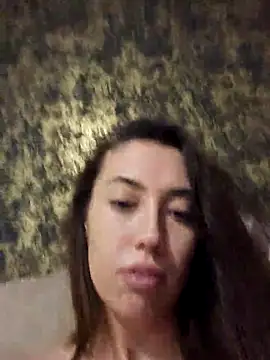 Virgin_Pussy_SquirtX live sex cam