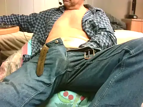 Giulio35_Pika live sex cam