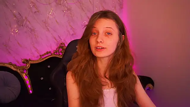 CuteeFoxy live sex cam