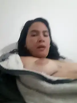 phoop_lilaa's cam snapshot